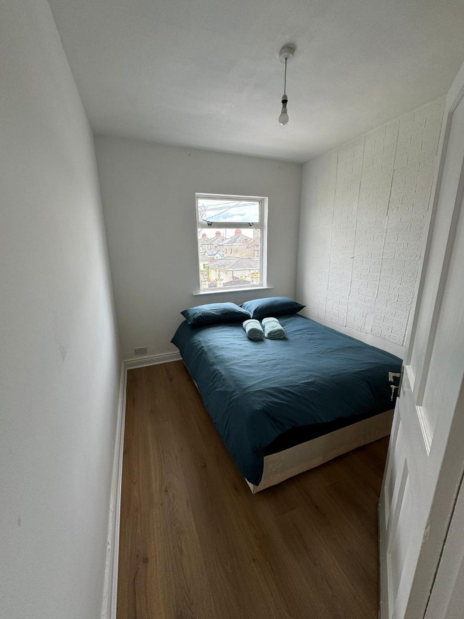 Nice Double Room At 2 Iveragh Rd-8 都柏林 外观 照片